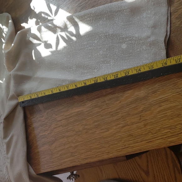 Adriana Papell silk beige Mother of the Bride 2 piece set - Picture 12 of 17